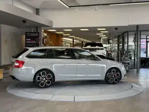 Skoda Octavia Bild 8