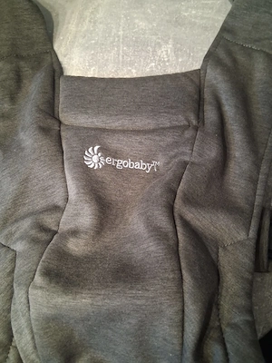 Ergobaby Babytrage grau   nur 2-mal benutzt Bild 3