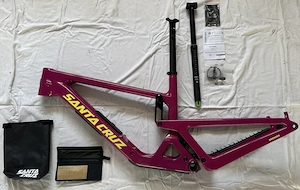 2025 Santa Cruz Bronson C als komplettes Fahrrad oder nur als Rahmenset. Bild 3