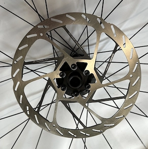 2025 Santa Cruz Bronson C als komplettes Fahrrad oder nur als Rahmenset. Bild 8