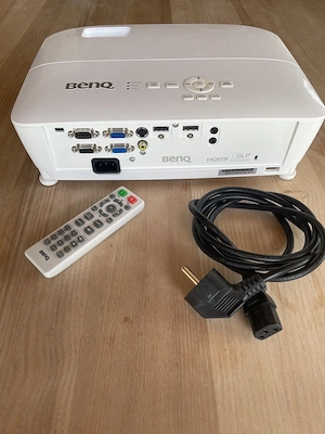 Beamer Benq Bild 2