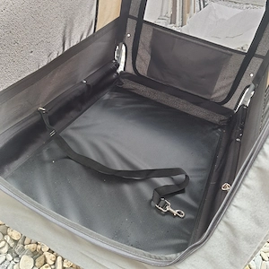 Hundeanhänger Bild 4