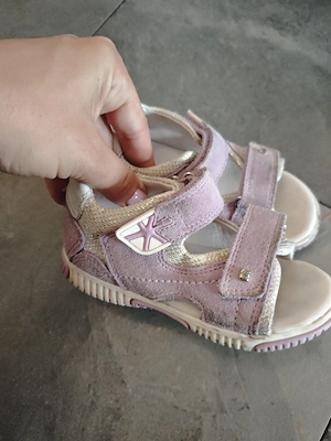 Kleinkind Schuhe zu verkaufen. Bild 2