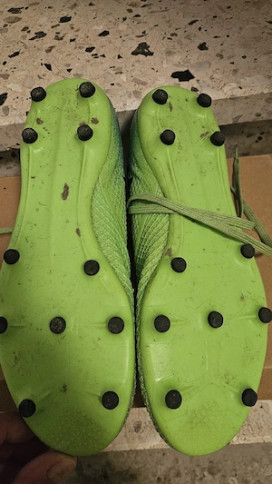 Fussballschuhe gebraucht Bild 2