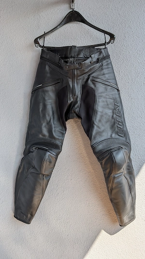Dainese Motorradhose Leder Grösse 48 Bild 2