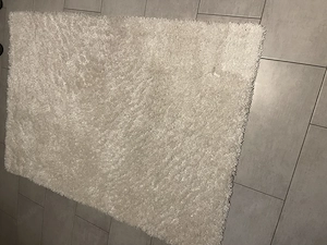Teppich in weiss 120x170 zweimal