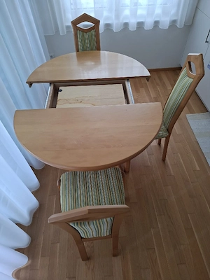 Esstisch und 5 Stühle Bild 5