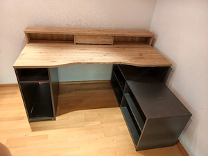 Schreibtisch  Bild 3