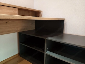 Schreibtisch  Bild 2
