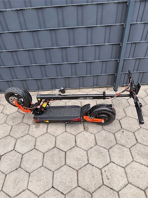 Joyor T6 E-Scooter Bild 6