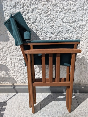 6 klappbare Regiestühle aus Holz mit grüner Bespannung Bild 3