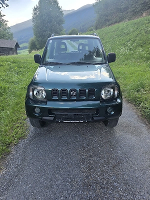 Suzuki  Jimny  1.3 Bild 3