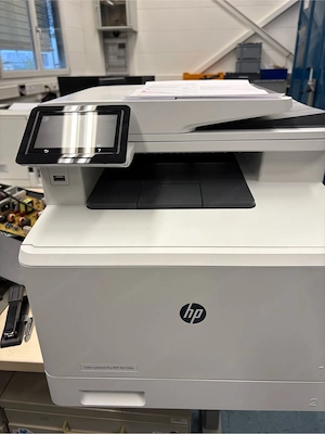 HP Color Laser Jet M479fdw Mfp Bild 3