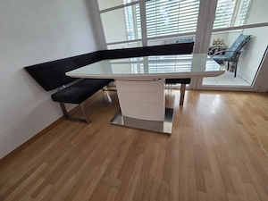 Eckbank (185cm x 140cm) mit Tisch (140cm + ausziehbar 40cm) und 2 Stühlen Bild 4