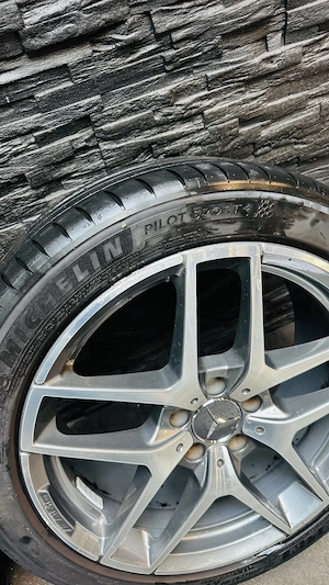 Original Mercedes GLA 45 AMG 19 Zoll Sommerräder A1564010700 Bild 8