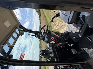 Radlader LANDER 810 3J Garantie Bild 8