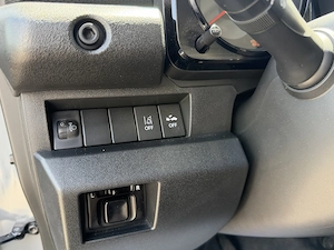 Suzuki Jimny 1,5 VVT Allgrip N1 2024 mit NUR 7164 Km TOP! Bild 7