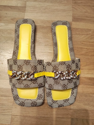 neue Schuhe Gr 41