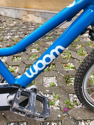 Woom 2 Kinderfahrrad 14 Zoll blau Weiß  Bild 4