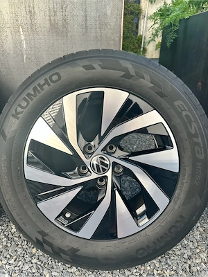 Original VW 16" Sommerkompletträder Passat B9, Neuwertig (DOT 1525) Bild 5
