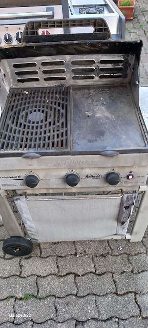 Campingaz Adelaide 3 Classic L Gasgrill   funktionstüchtig Bild 3