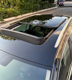 VW Tiguan 2,0 Highline 4Motion *Erstbesitz Bild 6