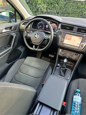 VW Tiguan 2,0 Highline 4Motion *Erstbesitz Bild 10
