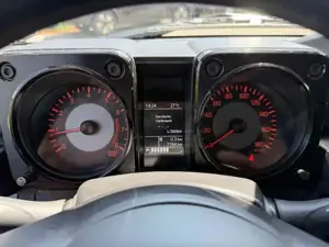 Suzuki Jimny Bild 13