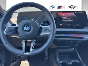 BMW 120 5-Türer F70 B38 M Sportpaket Head-Up DAB Bild 7
