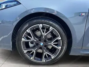 BMW 120 5-Türer F70 B38 M Sportpaket Head-Up DAB Bild 6