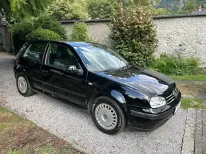 VW Golf 4 1.6l 3-türer Bild 3