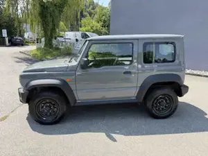 Suzuki Jimny Bild 14