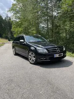 Mercedes-Benz C-Klasse Bild 2