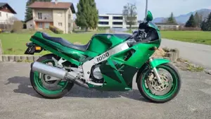 Yamaha FZR 1000 Bild 2
