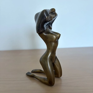 Akt Skulptur Bronze Bild 2