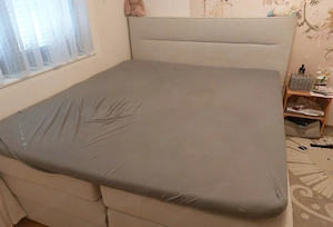 Boxsspringbett