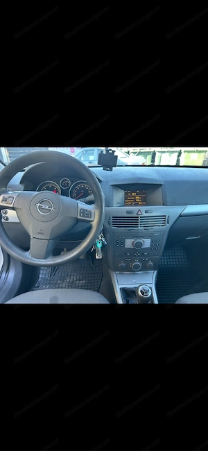 Opel Astra DTH  Bild 6