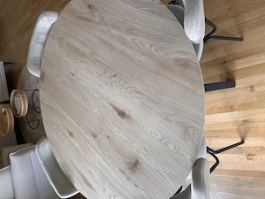 Esstisch + 4 Stühle Bild 2