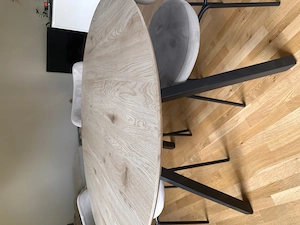 Esstisch + 4 Stühle Bild 3