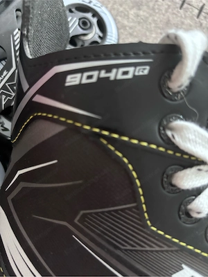 Inlinehockey Skates CCM 9040R Bild 4