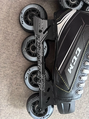 Inlinehockey Skates CCM 9040R Bild 5