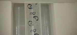 Lampe, Spiegelschrank, Markise und Vorhänge  Bild 7