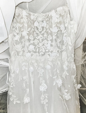 Verkaufe wunderschönes Hochzeitskleid Bild 2