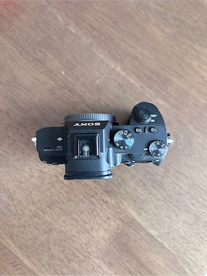 Sony A7III + 16mm F1.8 G + Kit-Objektiv (Komplettset) Bild 3