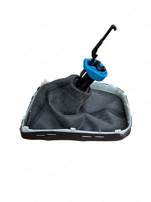 Ich verkaufe einen sehr gut erhaltenen Opel OPC Line Schaltknauf mit Schaltsack und Innenmanschette Bild 7