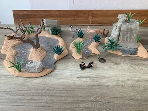 Schleich - große Wasserstelle mit Wasserfall Bild 10