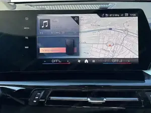 BMW X1 xDrive20d U11 B47 xLine Head-Up DAB LED RFK Bild 9