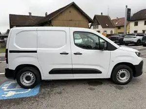 Peugeot Partner Tepee 2026 Bild 2