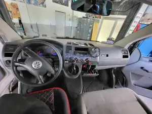 VW T5 Pritsche viele Neuteile Bild 9