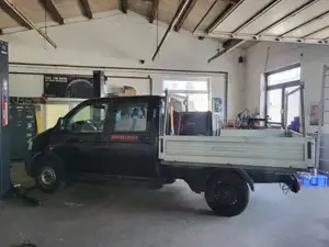 VW T5 Pritsche viele Neuteile Bild 6